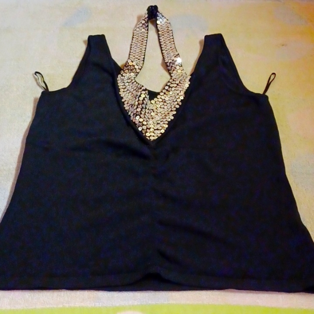 Dolce Cabo Knit Halter Style Top With Sequins, Size Medium